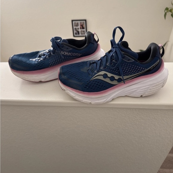Saucony Guide 17 Womens 8 Shoes Blue Running Sneaker S10936-106 Walking Gym - Picture 5 of 9